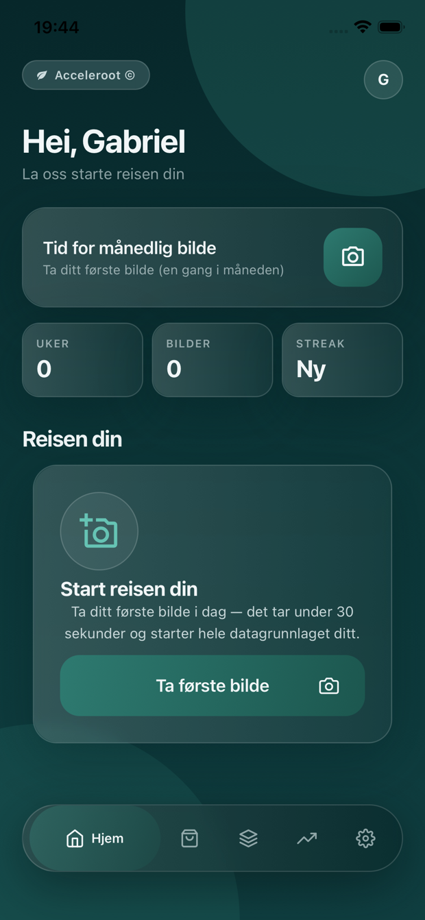 Acceleroot-appen – hjem-dashboard med reise, uker og streak